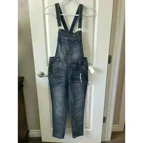 WallFlower Jeans Pants - NWT Wallflower Overalls Women's size M The Tomboy Ankle Bib Dark Blue Stretch